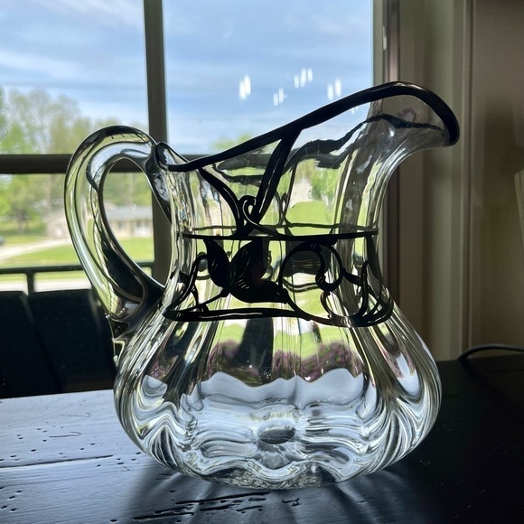 STERLING SILVER OVERLAY, CLEAR GLASS, WATER PITCHER WITH 3 MATCHING GLASSES. - Picture 11 of 16